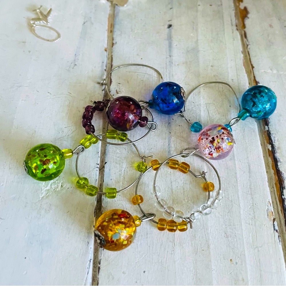 Murano foiled glass ball wine charms